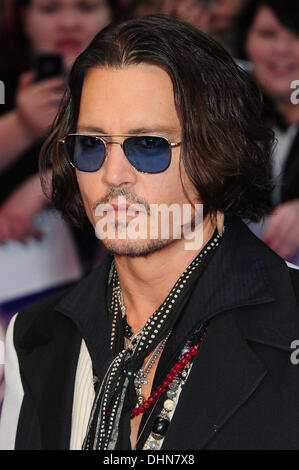 Johnny Depp auf der britischen Film-Premiere von "Dark Shadows" im Empire Kino - Ankünfte London, England - 09.05.12 Featuring: Johnny Depp Where: London, Vereinigtes Königreich bei: 9. Mai 2012 Stockfoto