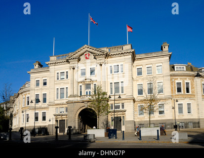 Maidstone, Kent, England, UK. County Hall / Sitzungen Haus. Hauptsitz des Kent County Council Stockfoto