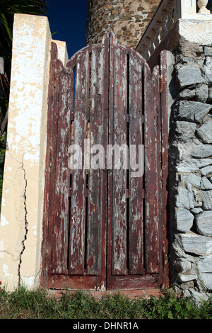 Alte hölzerne Tor Tür Stockfoto