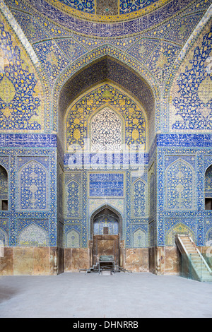 Qibla Kuppel Kammer, Masjid-i-Shah, Isfahan, Iran Stockfoto