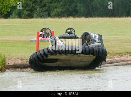 British Hovercraft Racing Championship crash Rennsport Claydon House Buckinghamshire Stockfoto