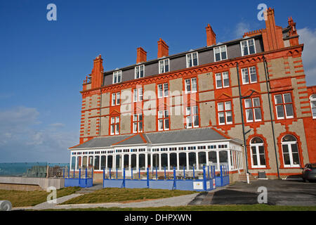 Newquay, Großbritannien, 14. November 2013, The Headland Hotel in Cornwall begrüßt Besucher Fistral International Surfing Beac Credit: Keith Larby/Alamy Live News Stockfoto