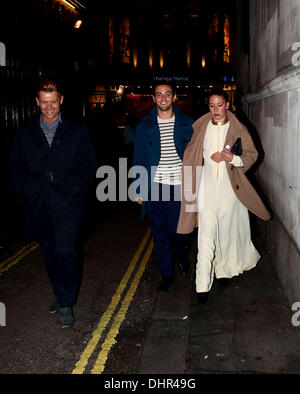 Natalie Casey und John Partridge Abigails Party nach der Party an Wanderer Wein Bar London, England - 18.05.12 statt Stockfoto