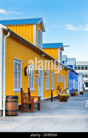 Restaurant in Nordisland Kleinstadt Straße. Vertikale erschossen Stockfoto