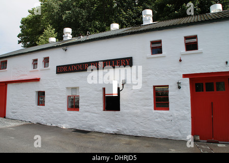 Die Whisky-Destillerie in Edradour Stockfoto