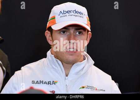 Austin, TX, USA. 14. November 2013. Paul di Resta für Force India spricht zu den Medien während F1-Pressekonferenz am Circuit of the Americas in Austin, TX. Bildnachweis: Csm/Alamy Live-Nachrichten Stockfoto