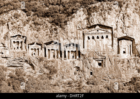 Lykischen Rock Tombs Dalyan Türkei sepia Stockfoto