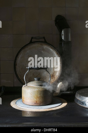 Wasserkocher kochen kochen Sortiment Stockfoto