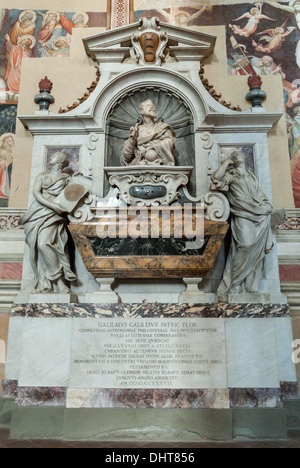 Die Ruhestätte von Galileo Galilei. Basilika von Santa Croce, Florenz Stockfoto