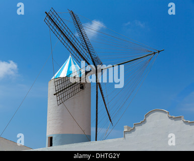 Menorca Sant Lluis San Luis Moli de Dalt Windmühle in Balearische Inseln, Spanien Stockfoto