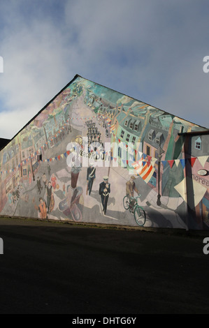 März entlang Straße Wandbild Invergordon Schottland November 2013 Stockfoto