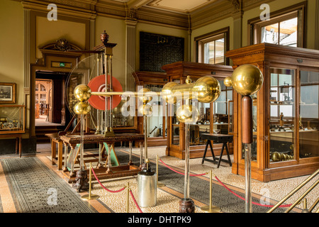 Niederlande, Haarlem, Teylers Museum, auf der vorläufigen Liste der UNESCO-Liste des Weltkulturerbes, elektrische Maschine Stockfoto