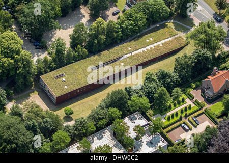 Niederlande, Hilversum, Bereich für cross Media genannt Mediapark. Dachgarten auf Studio. Luftbild Stockfoto