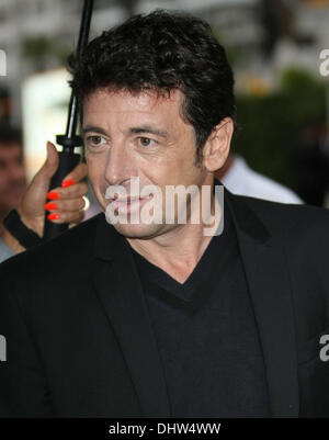 Patrick Bruel Prominente vor dem Hotel Martinez, während die 65. jährlichen Cannes Film-Festival Cannes, Frankreich - 25.05.12 Stockfoto