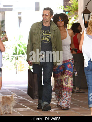 Halle Berry und Oliver Martinez Shop bei Henry Beguelin in Malibu. Los Angeles, Kalifornien - 27.05.12 wenn: 26. Mai 2012 Stockfoto