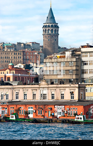 Galata-Turm in Beyoglu, Istanbul, Türkei. Stockfoto