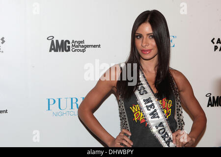 Vermissen Sie New York USA, Johanna Sambucini im Pure Nightclub im Caesars Palace Las Vegas, Nevada - 27.05.12, Stockfoto