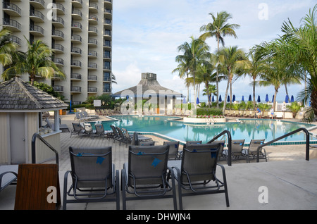 Pool im Marco Island Hilton Hotel auf Marco Island, Florida Stockfoto