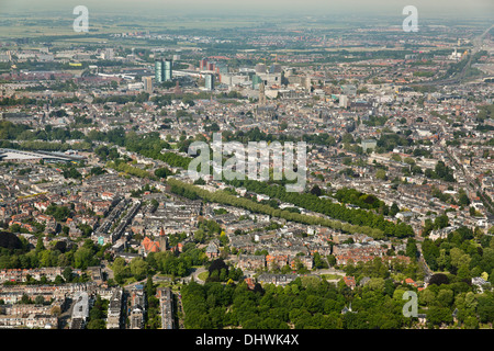 Niederlande, Utrecht, Blick auf die Stadt von Osten. Luftbild Stockfoto