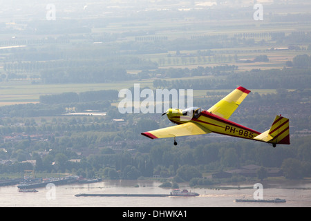 Niederlande, Wijk Bij Duurstede, Kleinflugzeuge. Luftbild Stockfoto