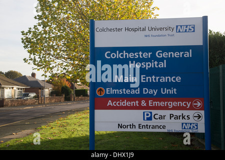 Informationen Schild am allgemeinen Krankenhaus in Colchester, Essex, England Stockfoto