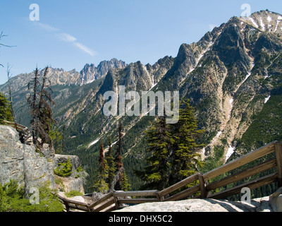 Ein Blick vom Washington Pass übersehen von der North Cascades Berge, Washington State Stockfoto