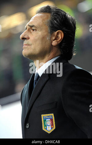 Mailand, Italien. 15. November 2013. Cesare Prandelli während das Freundschaftsspiel zwischen Italien und Deutschland im San Siro-Stadion am 15. November 2013 in Mailand, Italy.Photo: Filippo Alfero/NurPhoto Credit: Filippo Alfero/NurPhoto/ZUMAPRESS.com/Alamy Live News Stockfoto