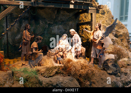 Krippe, Belén in Spanisch, Darstellung der Geburt Jesu im Rathaus von Madrid Weihnachten 2011 platziert. Stockfoto