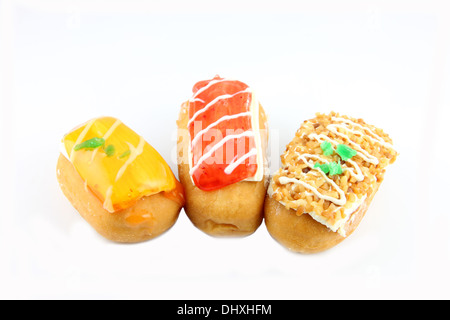 Closeup Mix Sushi Donuts auf weißem Hintergrund. Stockfoto