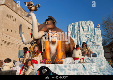 Karneval zu schweben, Eiszeit Allegorie, Isla Cristina, Provinz Huelva, Region von Andalusien, Spanien, Europa Stockfoto