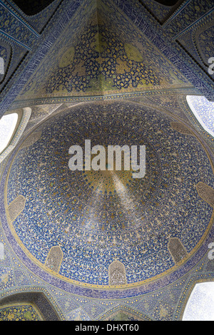 Qibla Kuppel Kammer, Masjid-i-Shah, Isfahan, Iran Stockfoto