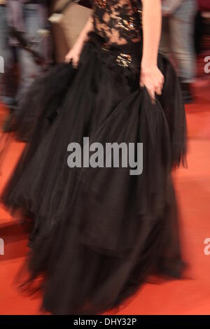 Rom, Italien. 14. November 2013 Frau am roten Teppich für den Film Hunger Games auf dem Rom International Film Festival im Auditorium in Rom, Italien © Gari Wyn Williams/Alamy Live News Stockfoto