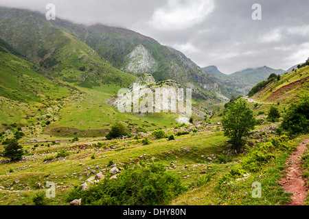 Pyrenäen-Gebirge-Landschaft in Huesca, Spanien Stockfoto