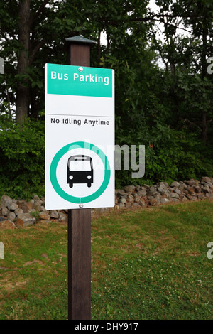 Kein Leerlauf Schild Busfahrer nicht zu verlassen, ihre Motoren laufen während des Wartens auf Parkplatz, Gettysburg, Pennsylvania, USA Stockfoto