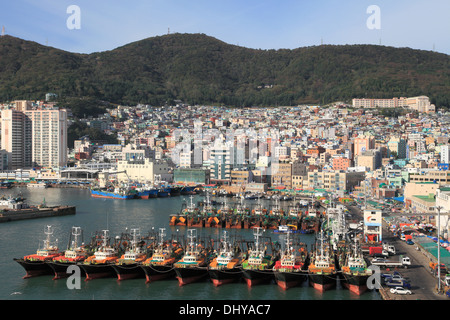 Südkorea, Busan, Hafen, Fischerboote, Gesamtansicht, Stockfoto