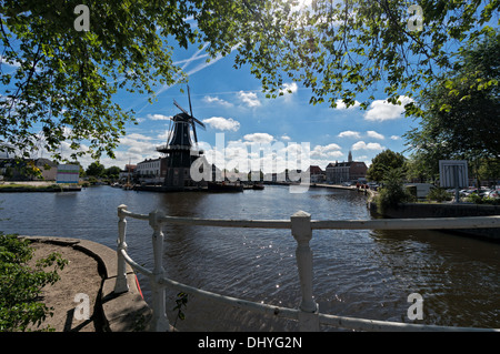 Windmühle in Haarlem, Niederlande Stockfoto