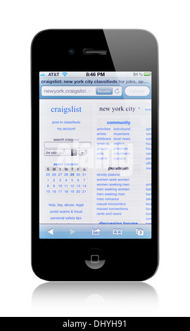 iPhone Bildschirm zeigt Craigslist-website Stockfoto