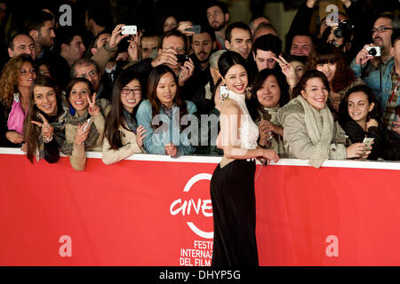 Rom, Italien. 16. November 2013. Chinesische Schauspielerin Ni Hongjie während dem Filmfestival in Rom, am 16. November 2013.Photo stellt: Massimo Valicchia/NurPhoto Credit: Massimo Valicchia/NurPhoto/ZUMAPRESS.com/Alamy Live News Stockfoto