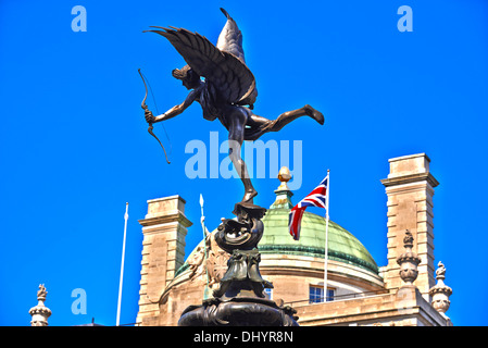 Piccadilly Circus ist eine Straßenkreuzung und öffentlichen Raum des Londoner West End Stockfoto