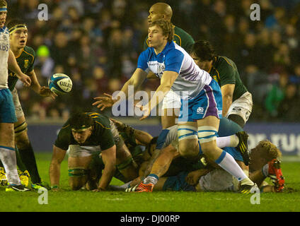 Edinburgh, Schottland. 17. November 2013. Schottlands Jonny Gray bei seinem Debüt im Herbst International Rugby Union testen zwischen Schottland und South Africaâ. Zum Murrayfield Stadium, Edinburgh. Bildnachweis: Aktion Plus Sport/Alamy Live-Nachrichten Stockfoto