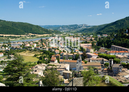 Sisteron und der Fluss Durance aus der Zitadelle, Sisteron, Provence, Frankreich Stockfoto