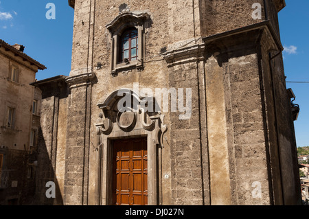 Malerische Aussicht auf Santa Maria Delle Grazie Kirche, Scanno. Abruzzen, Italien. Stockfoto