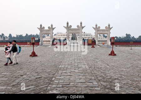 Kreisförmige Hügel Altar Plattform, Teil der Himmelstempel in Peking, China Stockfoto