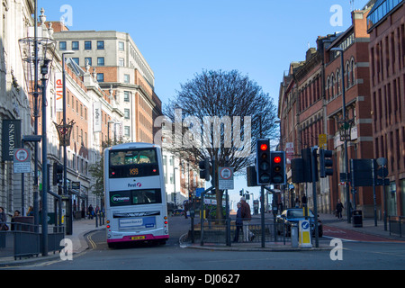 Die Headrow in Leeds Stadtzentrum West Yorkshire Stockfoto