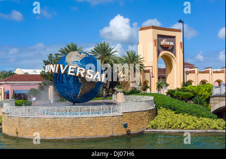 Globus am Eingang zur Attraktion der Universal Studios, Universal Orlando Resort, Orlando, Zentral-Florida, USA Stockfoto