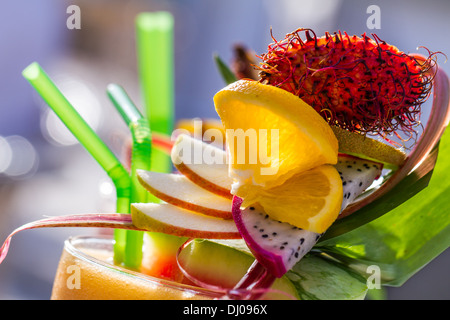 Erfrischendes Sommergetränk mit Wassermelone Stockfoto