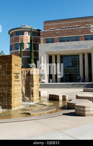 Leatherby Bibliotheken am Chapman University Campus in der Stadt Orange Kalifornien USA Stockfoto