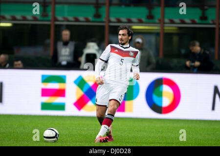 Mailand, Italien. 15. November 2013. Mats Hummels (GER) Fußball / Fußball: internationale Freundschaftsspiel zwischen Deutschland und Italien 1: 1 im Giuseppe Meazza Stadium in Mailand, Italien. © Maurizio Borsari/AFLO/Alamy Live-Nachrichten Stockfoto