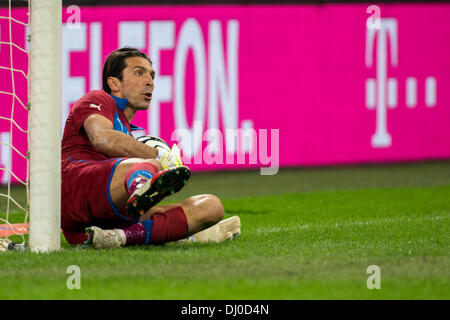 Mailand, Italien. 15. November 2013. Gianluigi Buffon (ITA) Fußball / Fußball: internationale Freundschaftsspiel zwischen Deutschland und Italien 1: 1 im Giuseppe Meazza Stadium in Mailand, Italien. © Maurizio Borsari/AFLO/Alamy Live-Nachrichten Stockfoto
