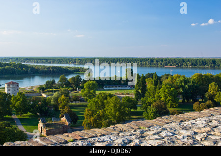Blick von der Festung Kalemegdan zum Zusammenfluss von Donau und Sava Fluß, Belgrad Stockfoto